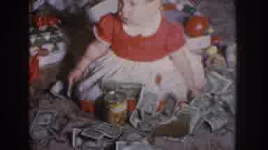 Nebraska USA (1955): Baby Sitting Among A Lot Of Money And Dressing A Dress