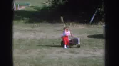 Nebraska USA (1955): A Group Of Family Went To The Park And Spending Time
