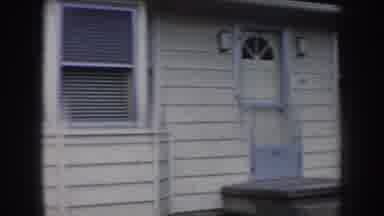 Nebraska USA (1956): The Child Is Saw The House In The Outside Of Them