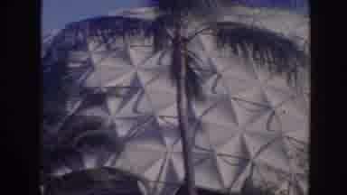 Hawaii USA (1961): Very Beautiful And Well Designed Bubble For Those Who Like