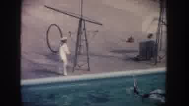 California USA (1962): Guy Working On A Zoo Or An Aquarium With Seals