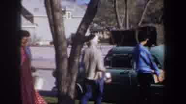 Portland Oregon USA (1957): A Family Was Packing Their Thing To Go For Their