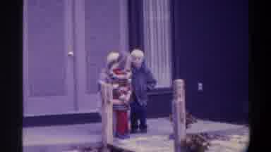 Gainsville Florida USA (1975): Actual Height Of What Appears To Be Kids Will Shock