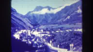 Honolulu Hawaii USA (1967): In The Winter Season The Hills Are Covered The