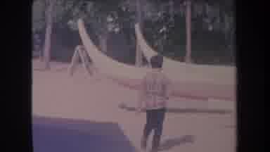 Hawaii USA (1969): Posing For A Picture