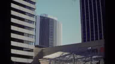 New Zealand (1981): Unique Building Sculptures