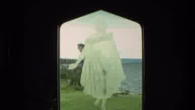 New Zealand (1981): Beautiful Sculpture Erected Inside A Pavilion Near To A Sea