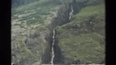 New Zealand (1982): Fault Line Between Rashes And River Of Running Water Green