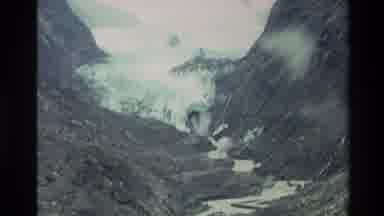 New Zealand (1982): Avalanche Happens In A Rocky Mountainous Area And Is Seen From