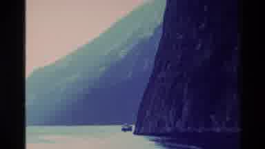 New Zealand (1982): Hawaii Mountains Clear Water Sun Could You Ask For Anything