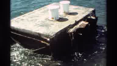 Hawaii USA (1981): Federal Building With A Chest In The Water