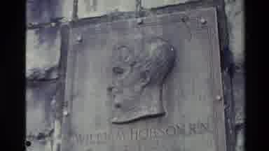 New Zealand (1981): The Head Of A Personality Is Carved Out Of Wood And Near To