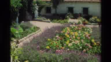 Carmel California USA (1982): Monumental Garden Place
