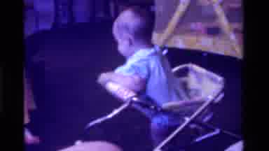 California USA (1975): The Baby Learns To Walk