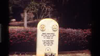 Kenya (1983): Cemetery At The Middle Of The Garden Is Shown