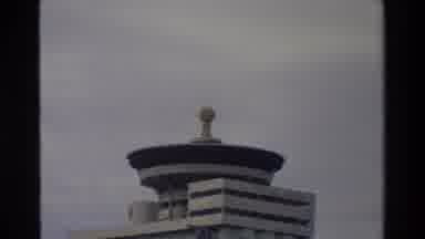 Singapore (1984): Landmark Big Building Centered Around Big River