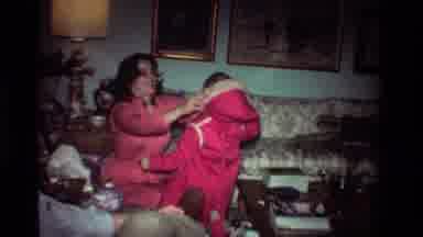 California USA (1981): Old Fashioned Family Video Of Mum And Daughter At Christmas