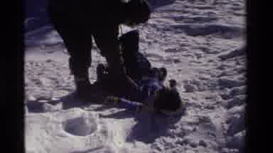 California USA (1981): Playing In The Snow