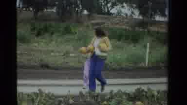 California USA (1984): The Women Walking