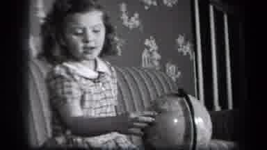 New York USA (1939): Child Amusement With Small Educational Item While At Home