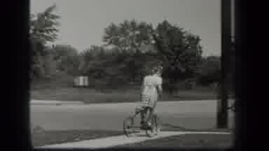 New York USA (1939): My First Experience Riding My Tri-Bike Is Fun And Exciting
