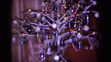New York USA (1959): Christmas Decorations Set Up House