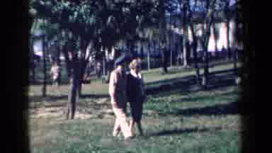 New York USA (1959): The Couples Are Walking In The Garden Joyfully
