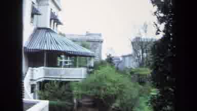 Annapolis USA (1970): Panoramic Shot Of Large Houses In A Tree Lined Street