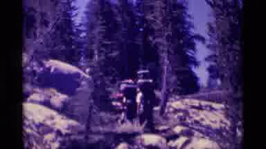 MINARET WILDERNESS CALIFORNIA USA .M-1975: People Go With Their Backpacks To A