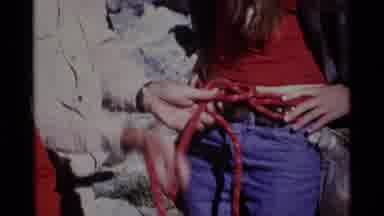 MINARET WILDERNESS CALIFORNIA USA .M-1975: Tying A Strong And Reliable Knot In