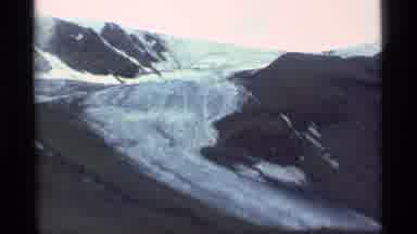 Alaska USA (1977): People On A Mountain