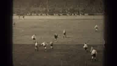 Paris France (1947): Old Football Team Nation Start Dribbling