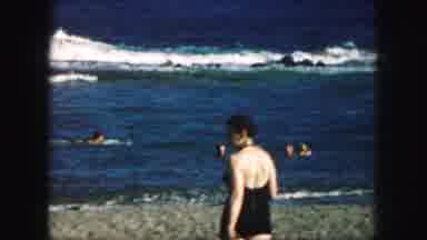 Kansas City Missouri (1959): Folks In Ocean