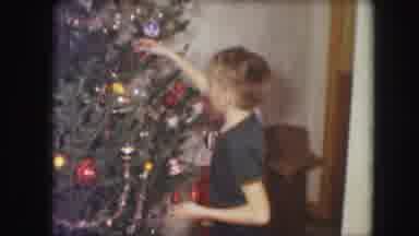 Kansas City Missouri (1959): Vintage Holiday Video Of Girls Decorating A Christmas