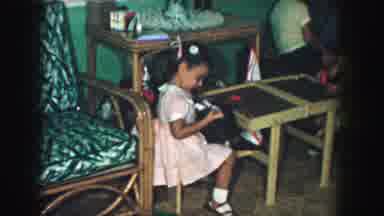 Kansas City Missouri (1959): Little Girl Opening The Contents Of A Purse