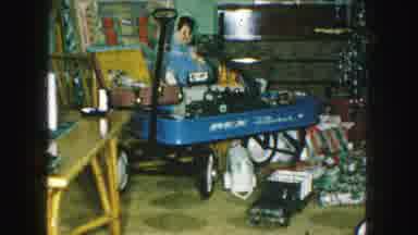 Kansas City Missouri (1959): Childrens Are Entering The Playing Rooms