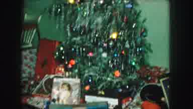 Kansas City Missouri (1959): Pan Of A Christmas Tree With Lots Of Tinsel Ornaments