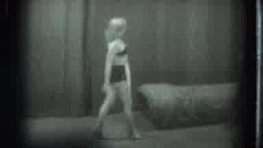 San Francisco California (1975): The Boy And Girl Aromatic And Speaking In The