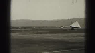Harrisburg Pennsylvania USA (1975): Aeroplane Move In The Ground