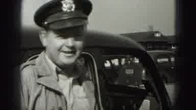 Harrisburg Pennsylvania USA (1975): Lovely Lady Says Goodbye To Military Man As He