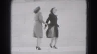 Washington DC (1975): Pair Of Women Running Downstairs Turn Then Continuing To