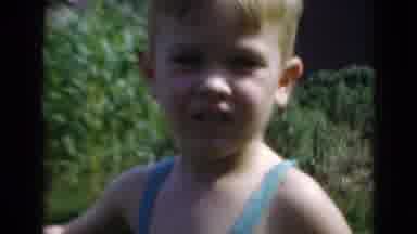 Middletown Pennsylvania (1975): The Two Childs Are Talking In The Park They Enjoy
