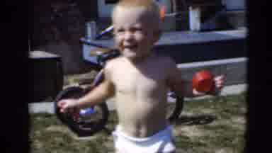 Middletown Pennsylvania (1975): The Child Was Playing With Toys
