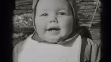 Middletown Pennsylvania (1975): Buying Walking Baby
