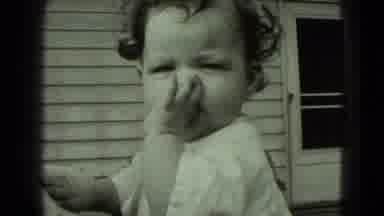 Middletown Pennsylvania (1975): The Baby Was Watching The Animals How They Eat