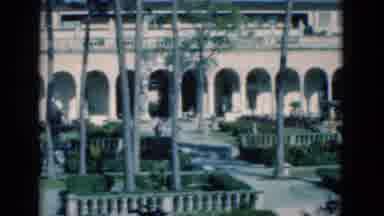 Florida USA (1975): Architectural Yard In Old Film