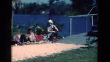 Florida USA (1975): The People Sitting On The Sand