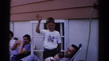 Florida USA (1975): Tata Tells The Child A Baby That Sees The Baby And Shows It To