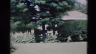 Paducah Kentucky USA (1951): A Large Lawn With Trees And Grass Stands In Front Of
