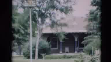 Paducah Kentucky USA (1951): The Garden In Front Of The House With Many Plants And
